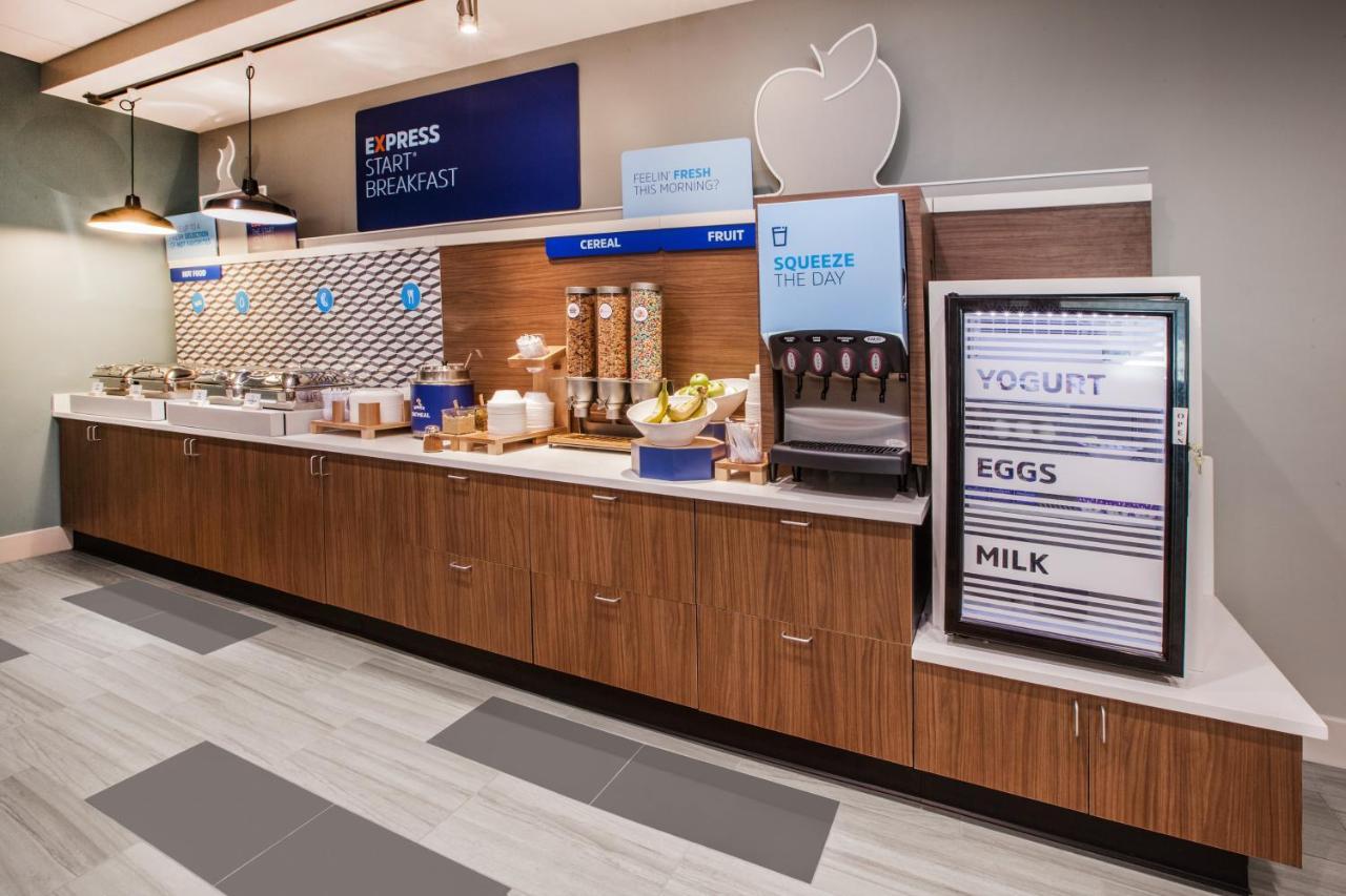 Holiday Inn Express & Suites - Grand Rapids South - Wyoming By Ihg Eksteriør billede