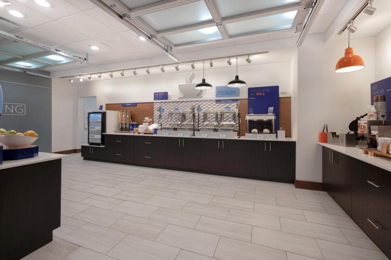 Holiday Inn Express & Suites - Grand Rapids South - Wyoming By Ihg Eksteriør billede